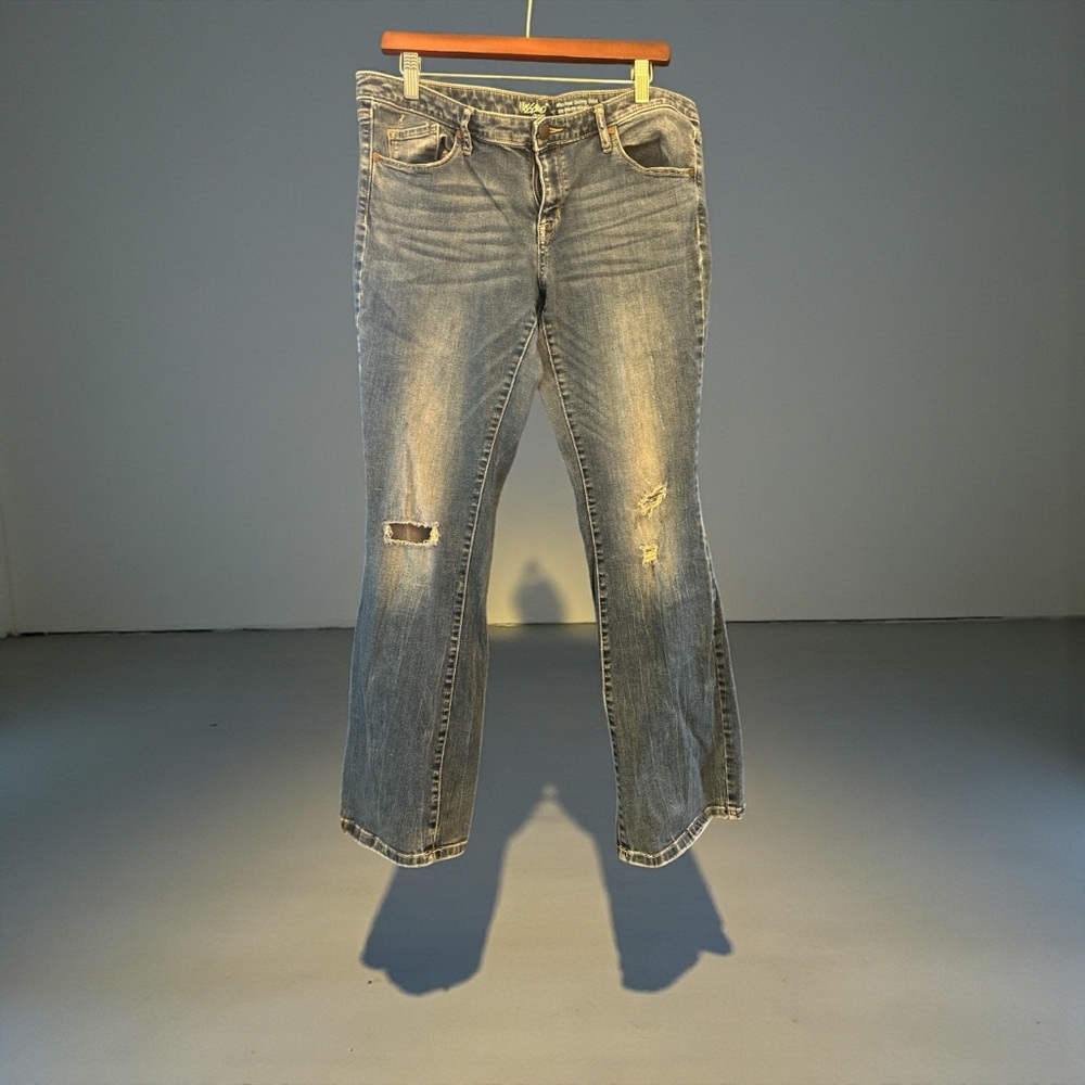 Women's Boot Cut Jeans